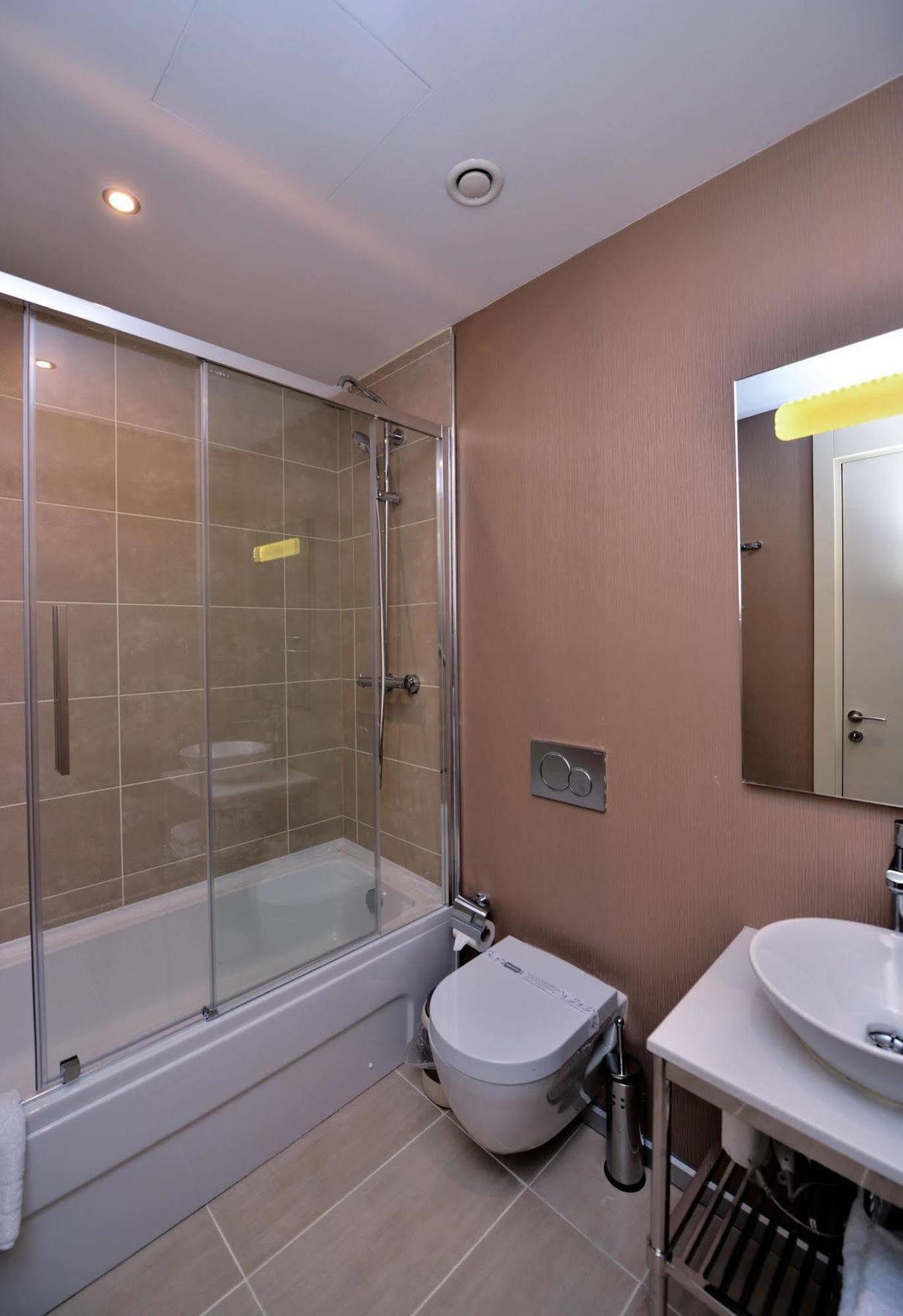 Upsuites Hotel Istambul Exterior foto