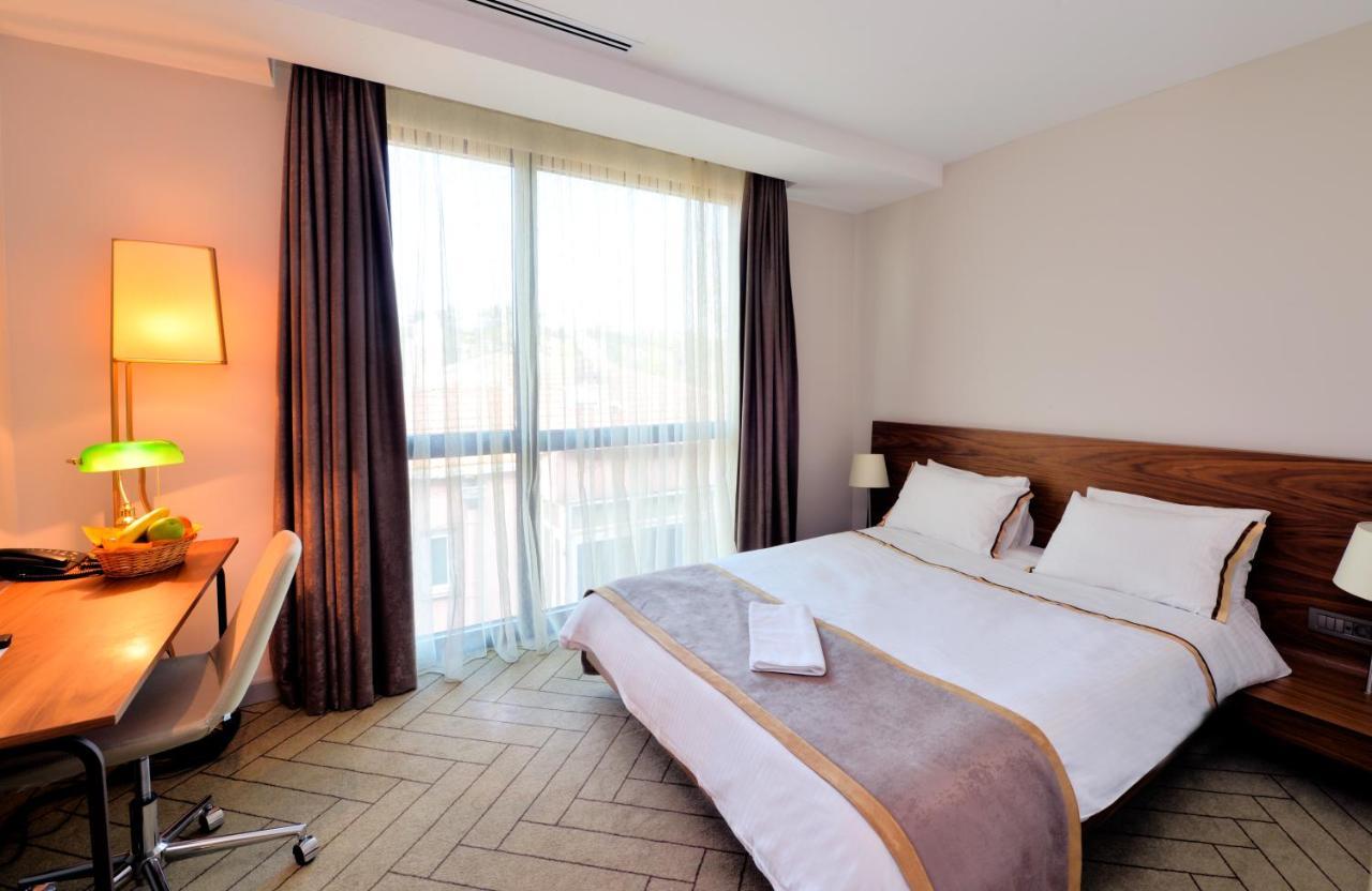 Upsuites Hotel Istambul Exterior foto